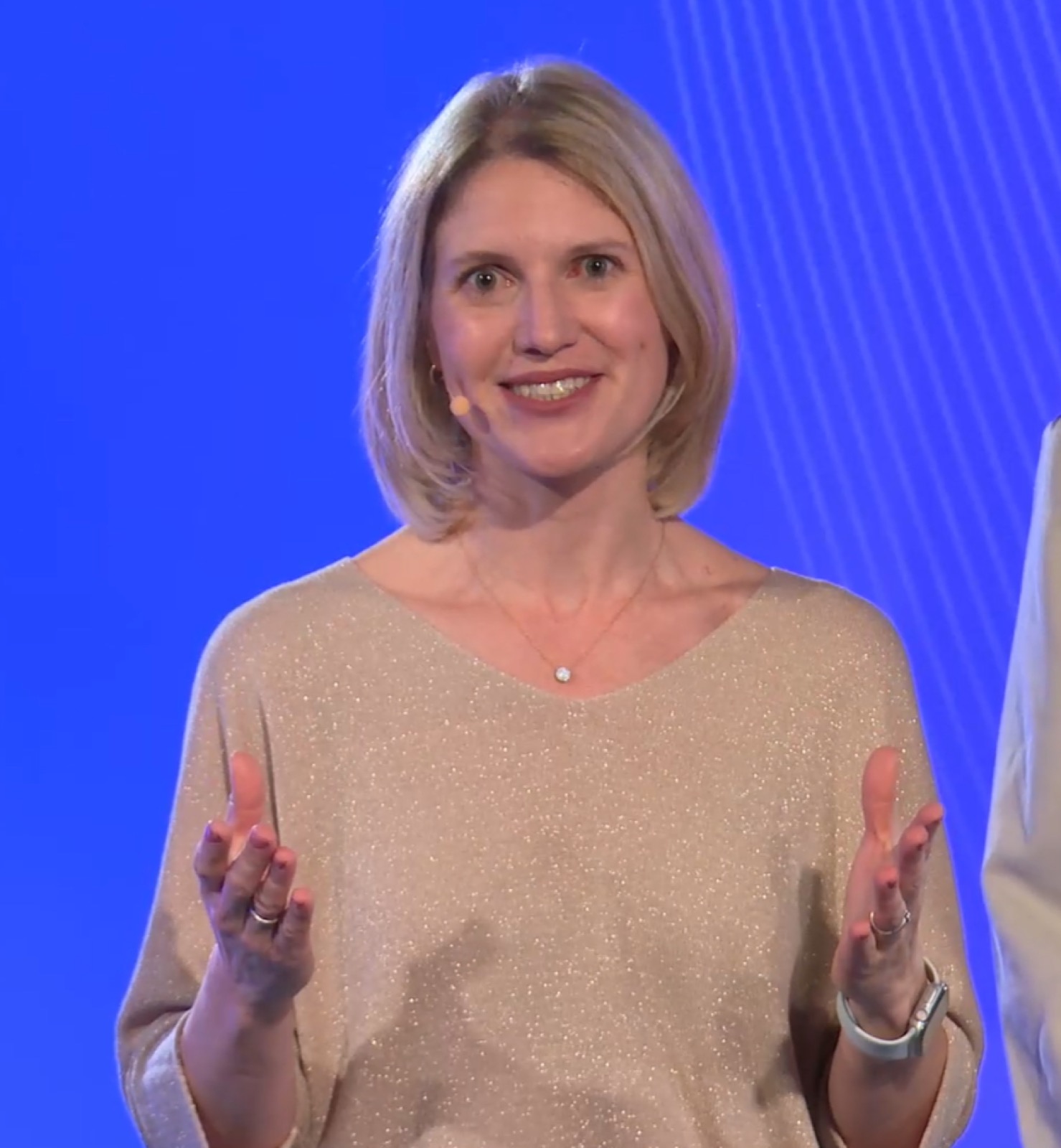 Katja Kaiser auf der Bühne – Vortrag und Speaking